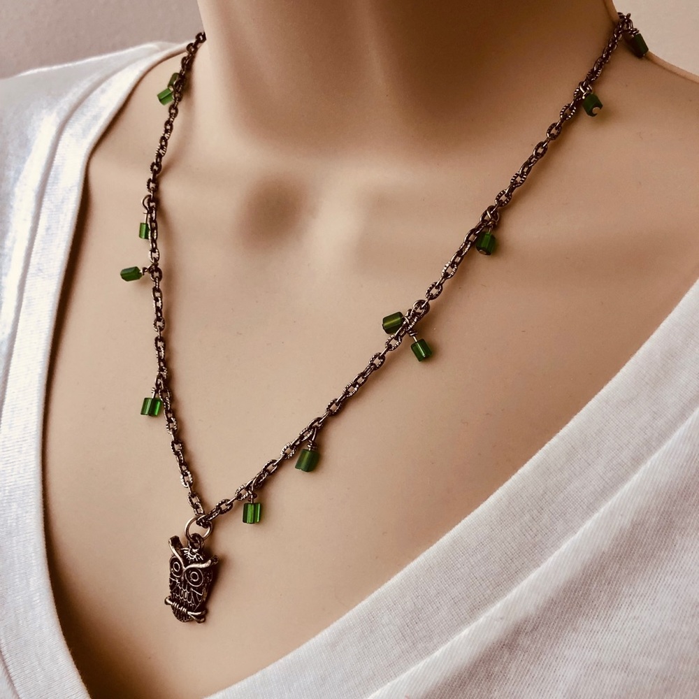 NWT Silver Owl Necklace